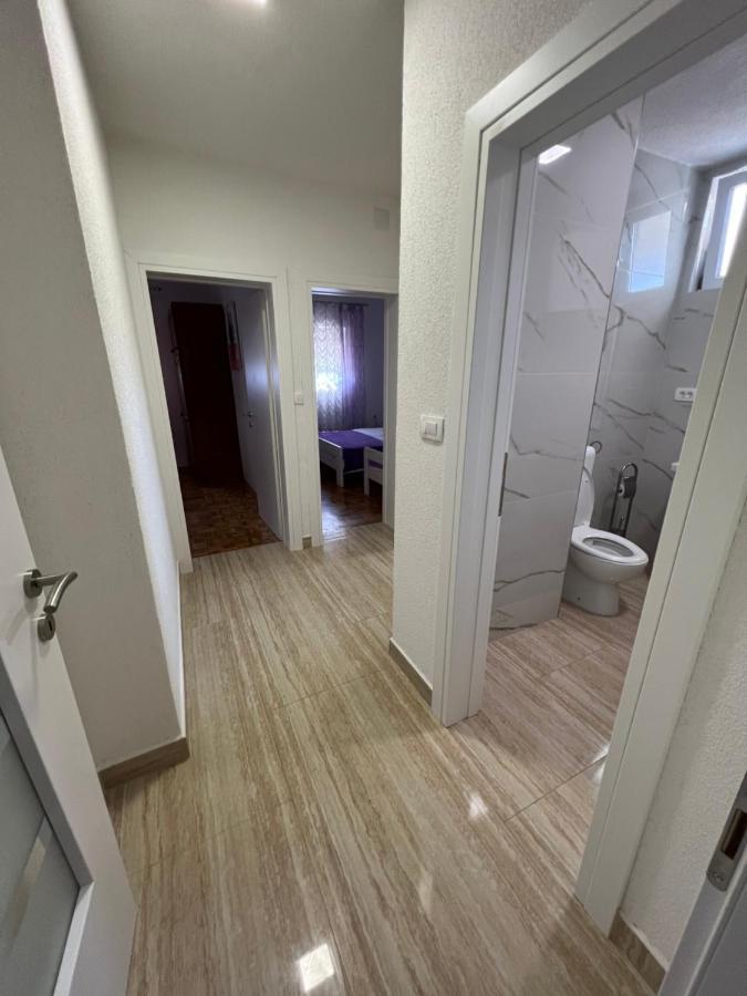 Apartment Vujcic Donji Okrug (Ciovo) Exterior foto