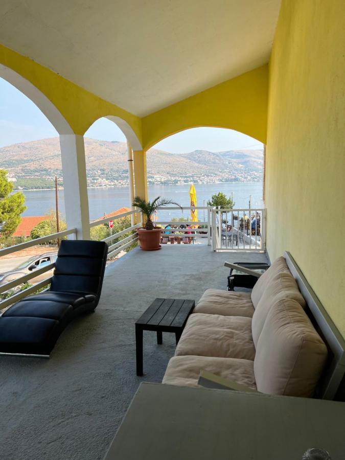 Apartment Vujcic Donji Okrug (Ciovo) Exterior foto