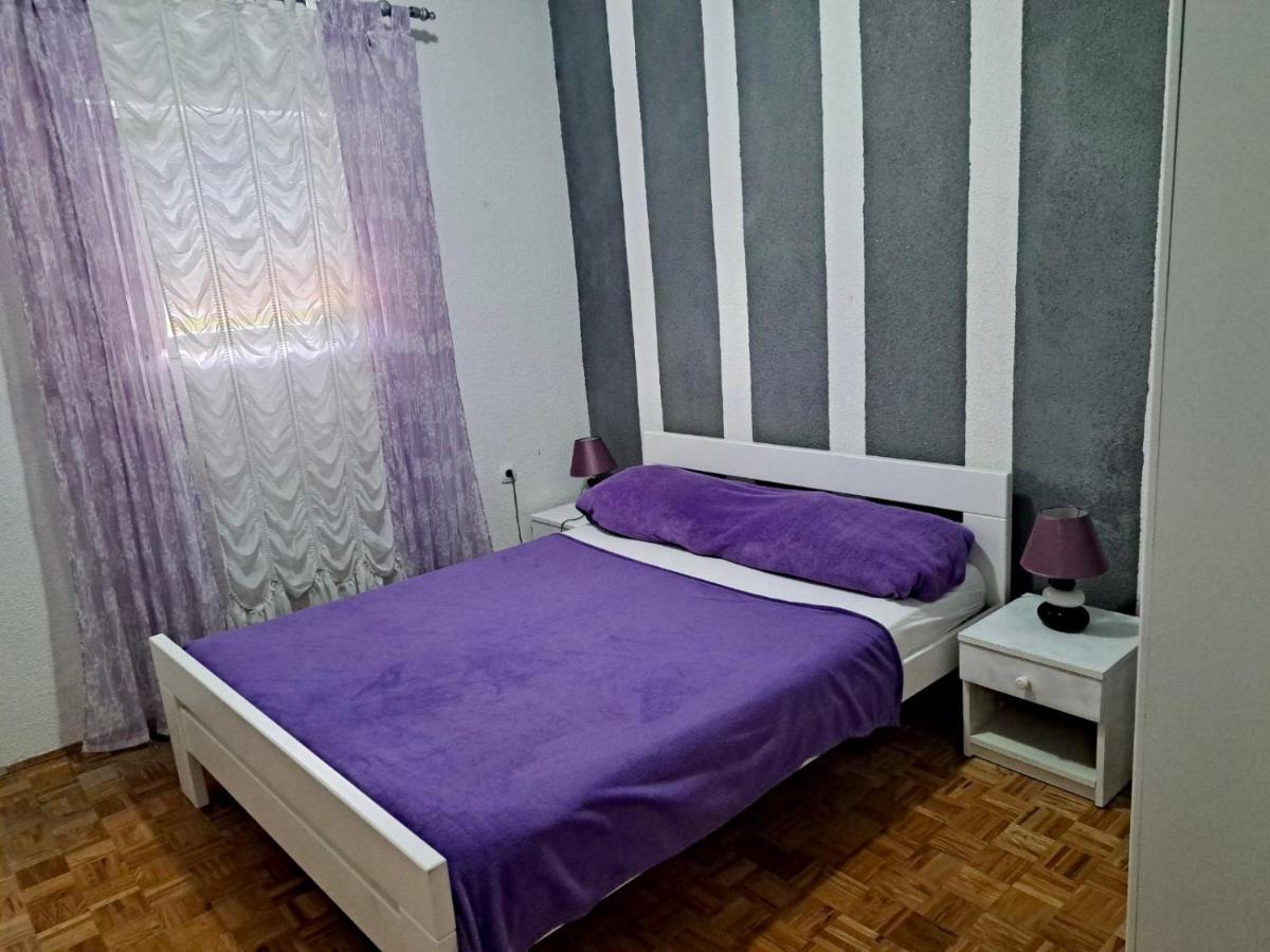 Apartment Vujcic Donji Okrug (Ciovo) Exterior foto